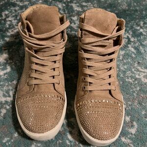 Beige bejeweled shoes size 7.5